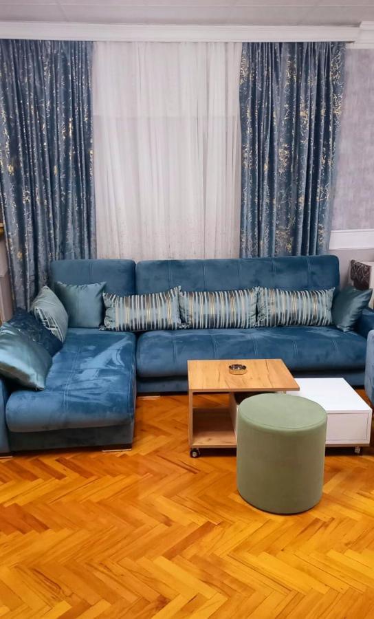 Central Apartment "Ameliya" Baku Exterior photo